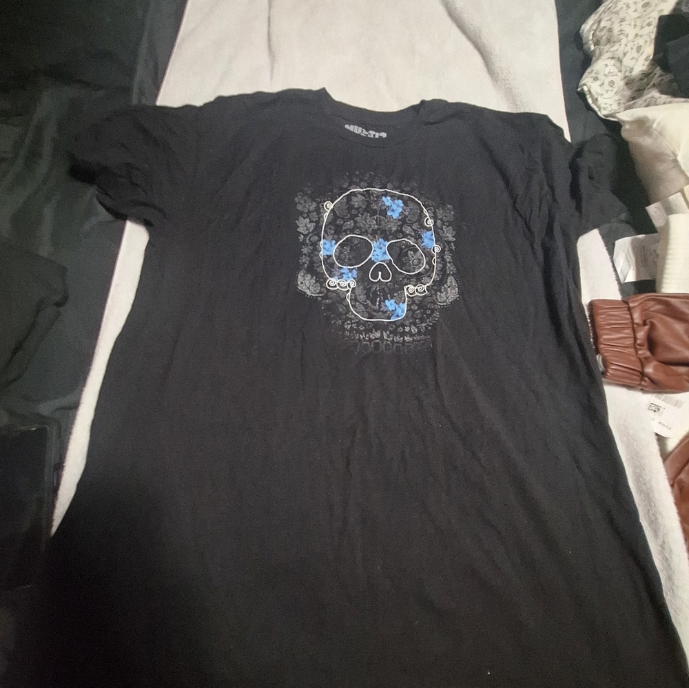 Hustler Hollywood Black Tee with Blue Skull Design